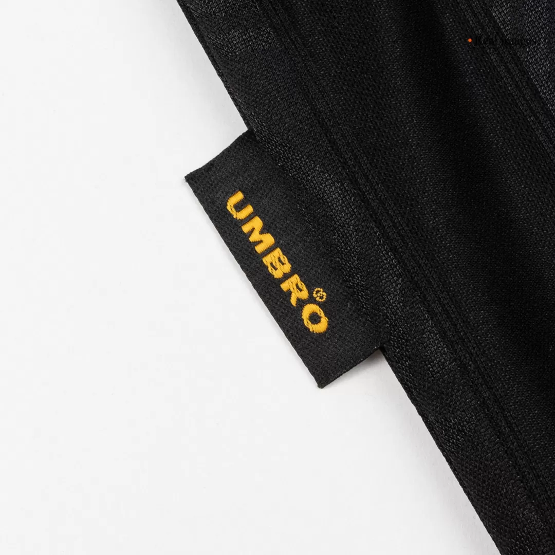 Retro Soccer Jersey Manchester United Away Long Sleeve 1993/94 - Image 11