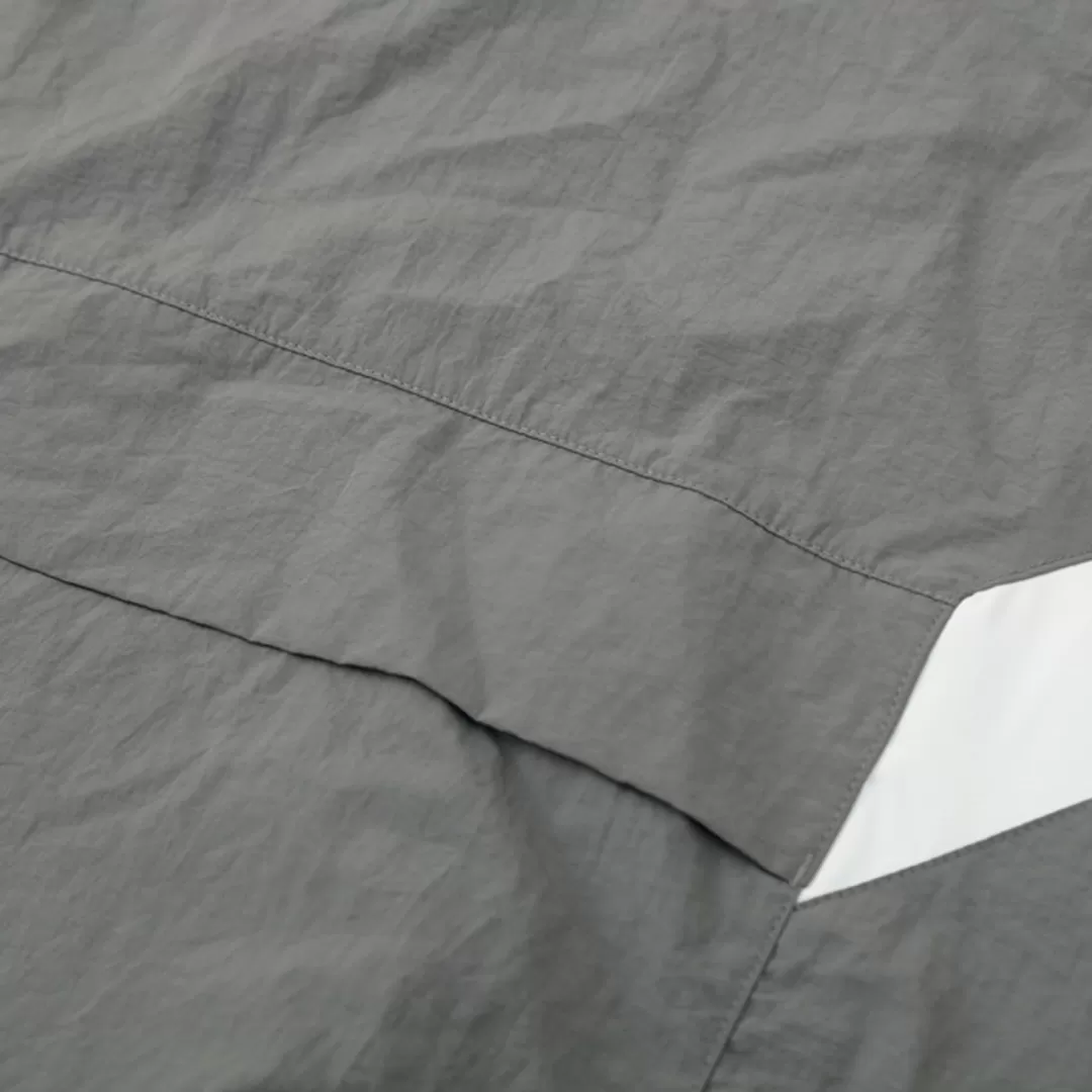 Real Madrid Windbreaker Jacket 2025/26 - Gray - Image 9