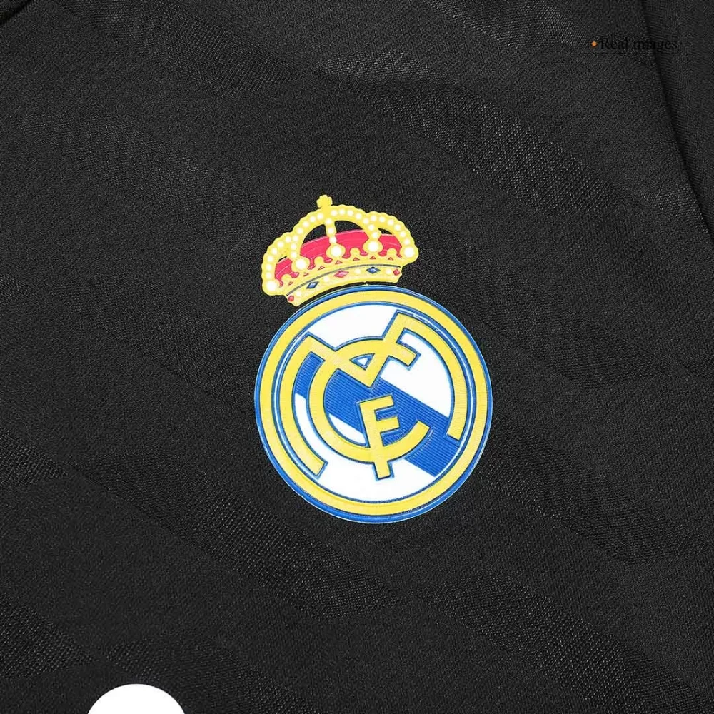 Vintage Soccer Jersey Real Madrid Away 2011/12 - Image 5