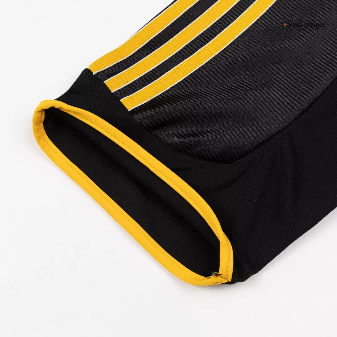 Retro Soccer Jersey Real Madrid Away 1999/01 - Image 9