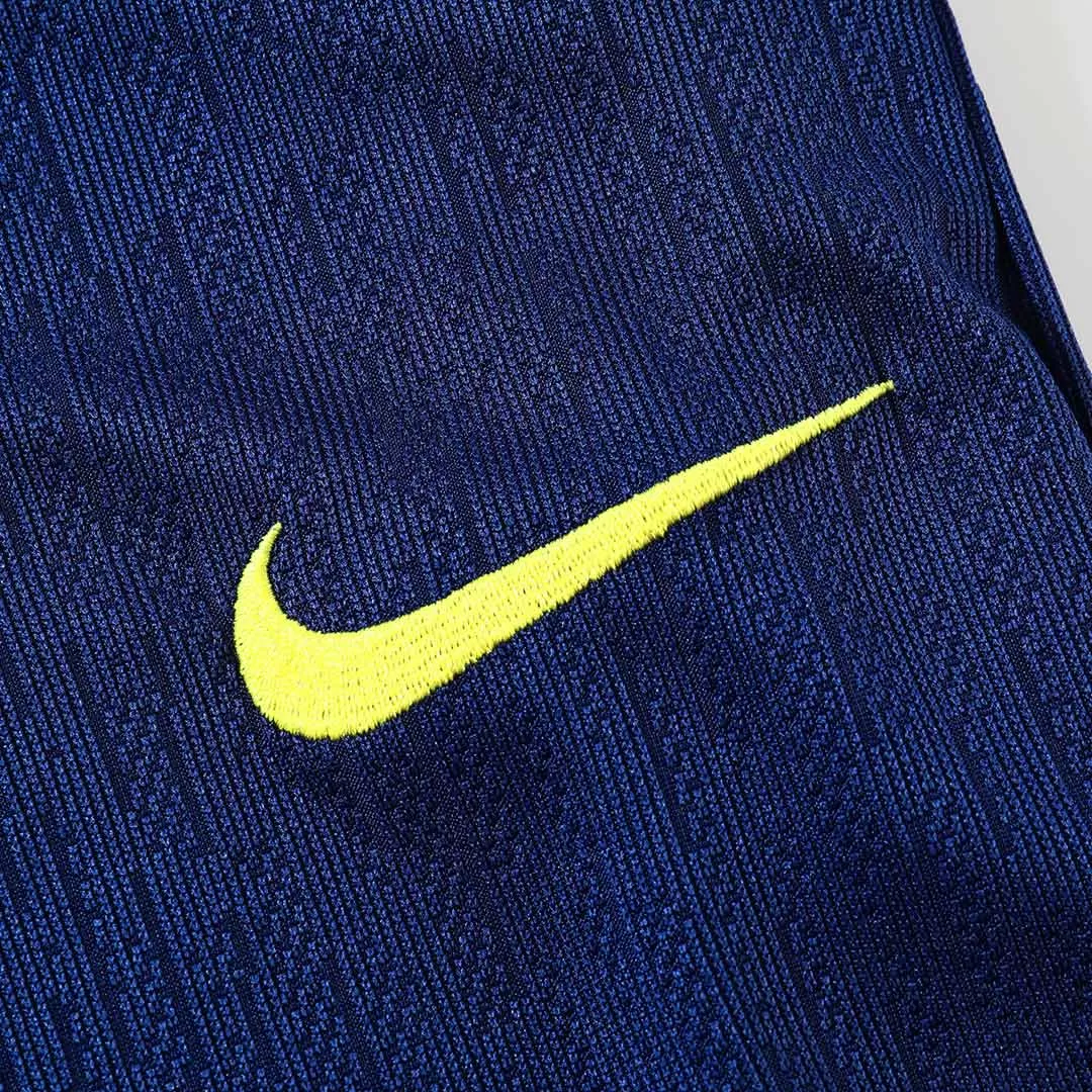 Barcelona 1/4 Zip Tracksuit 2025/26 Purple - Image 22