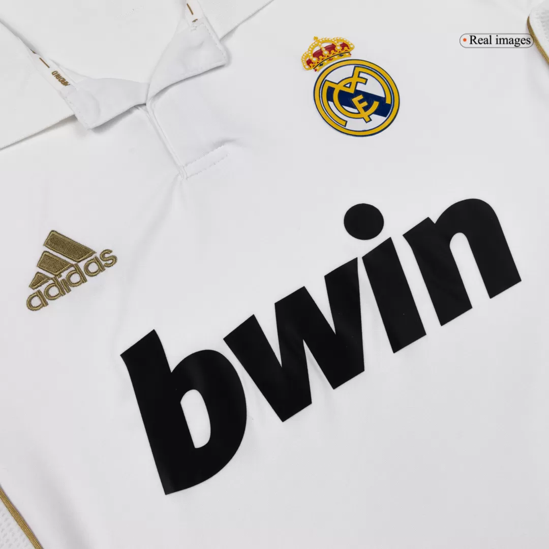 Retro Soccer Jersey Real Madrid Home Long Sleeve 2011/12 - Image 8