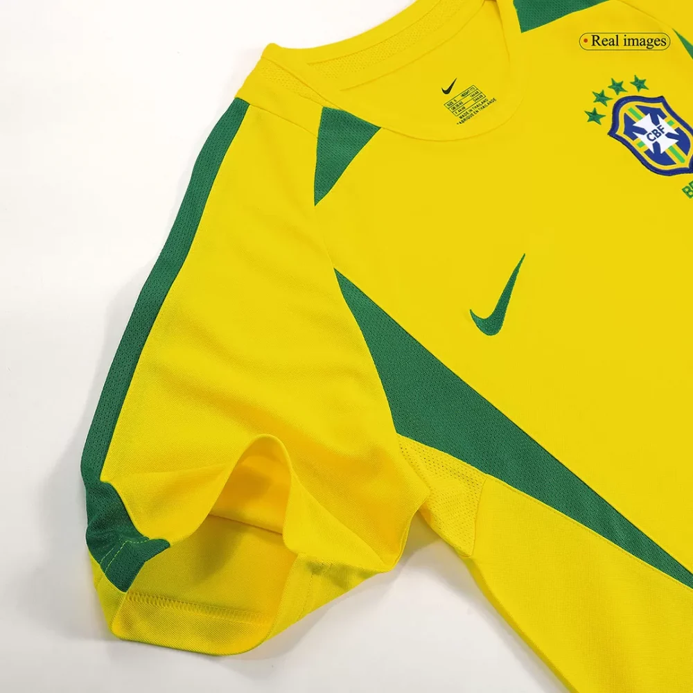Vintage Soccer Jersey RONALDO #9 Brazil Home 2002/03 - Image 3