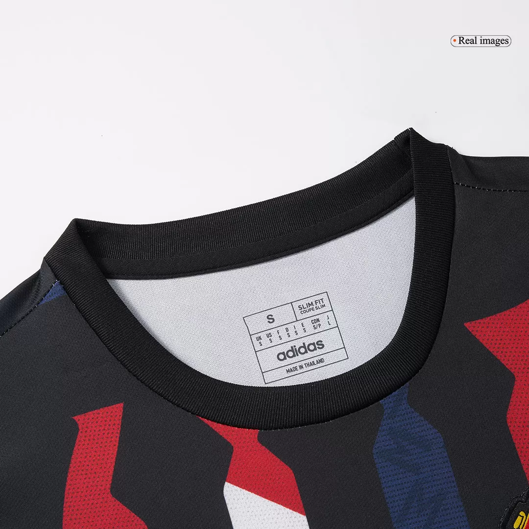 Manchester United Pre-Match Soccer Jersey - Image 7