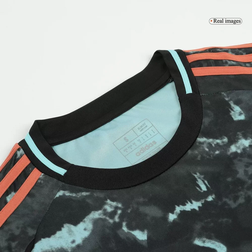 KANE #9 Bayern Munich Away Soccer Jersey - Image 2