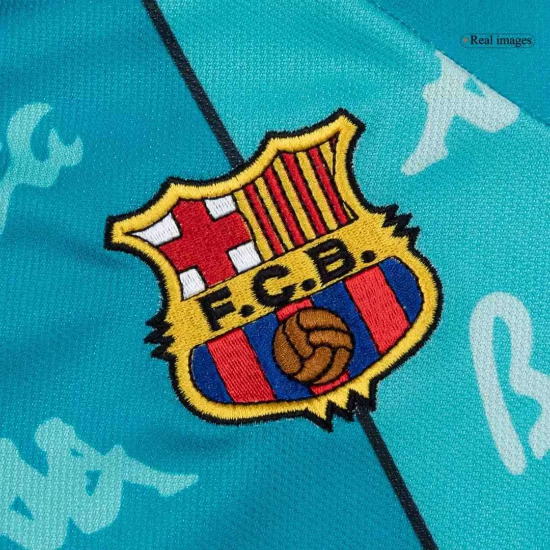 Retro Soccer Jersey Barcelona Away 1996/97 - Image 5