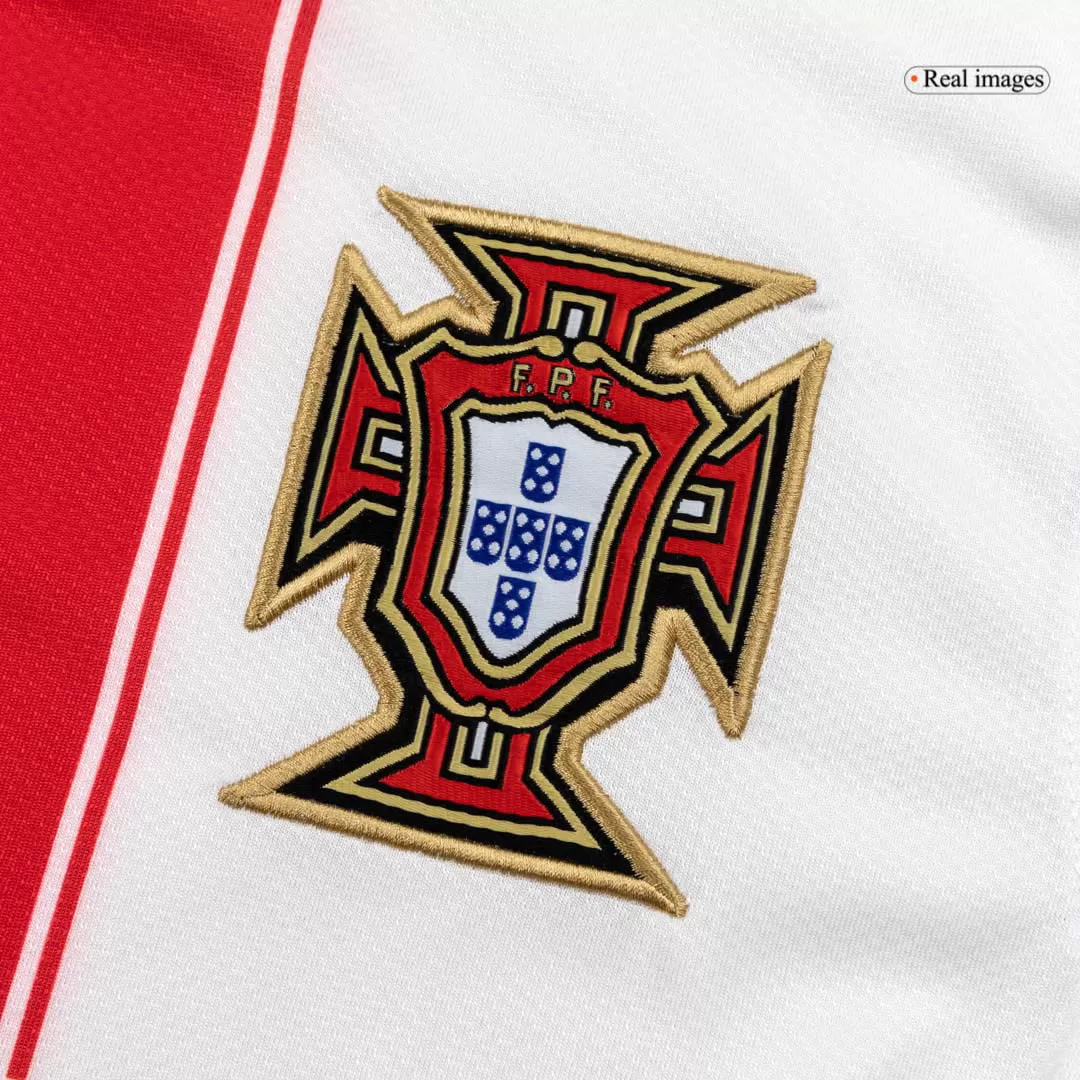 Retro Soccer Jersey Portugal Away 2010 - Image 5