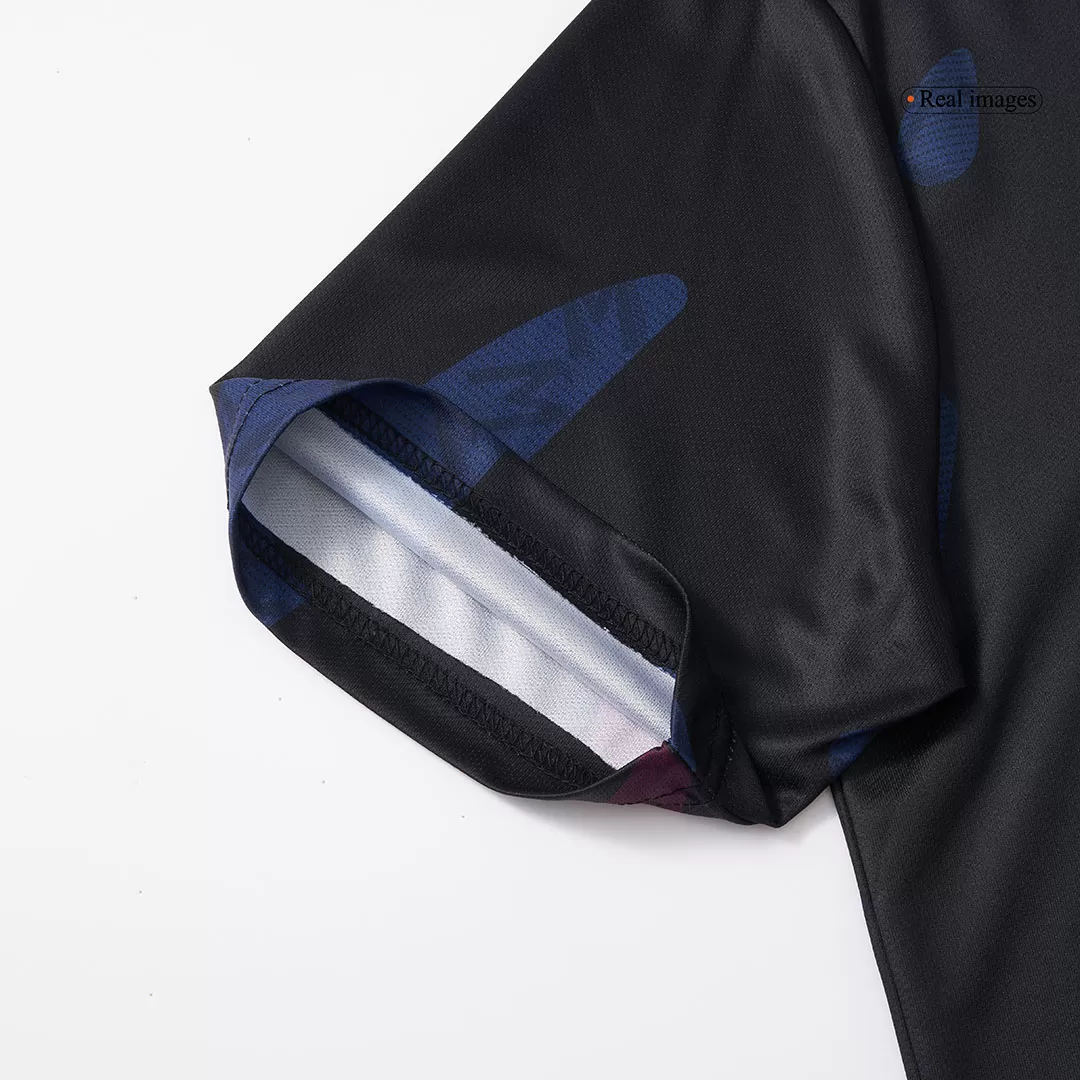 Manchester United Pre-Match Soccer Jersey - Image 11