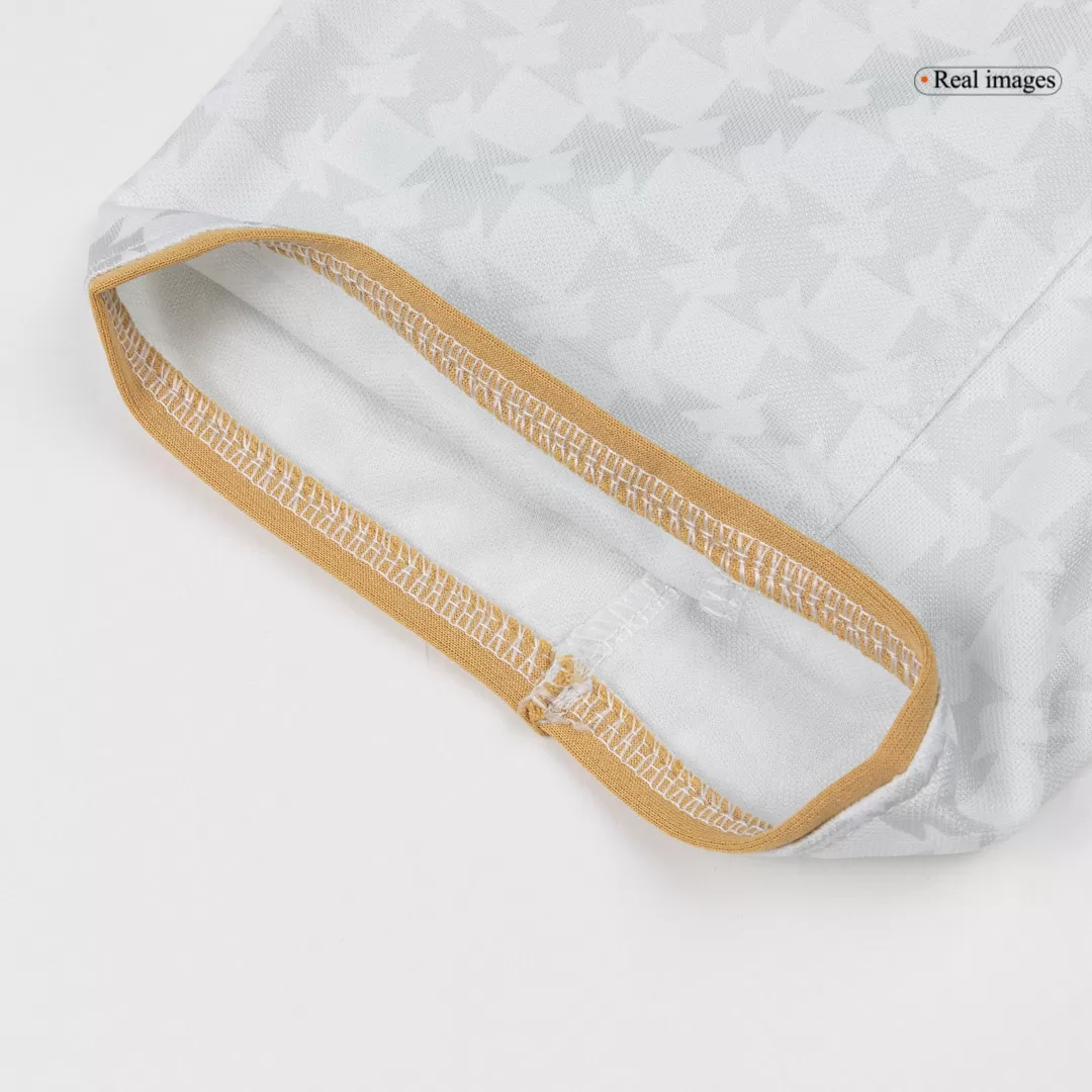 Retro Soccer Jersey Portugal Away 2004 - Image 8