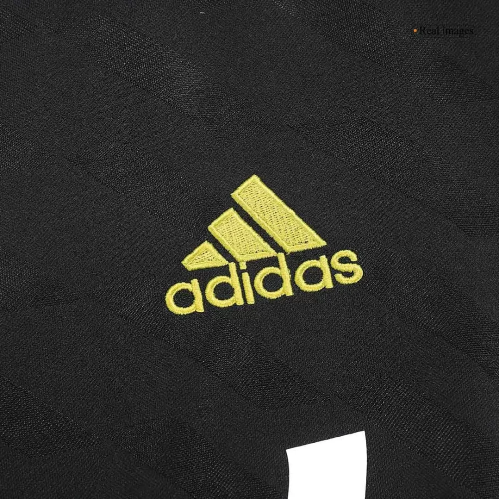 Vintage Soccer Jersey Real Madrid Away 2011/12 - Image 6