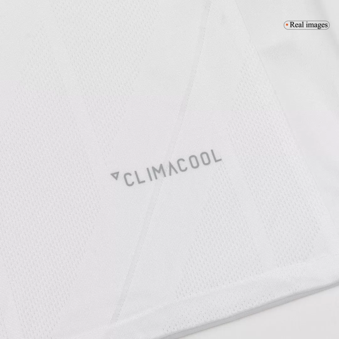 Vintage Soccer Jersey Real Madrid Home Long Sleeve 2017/18 - Image 7