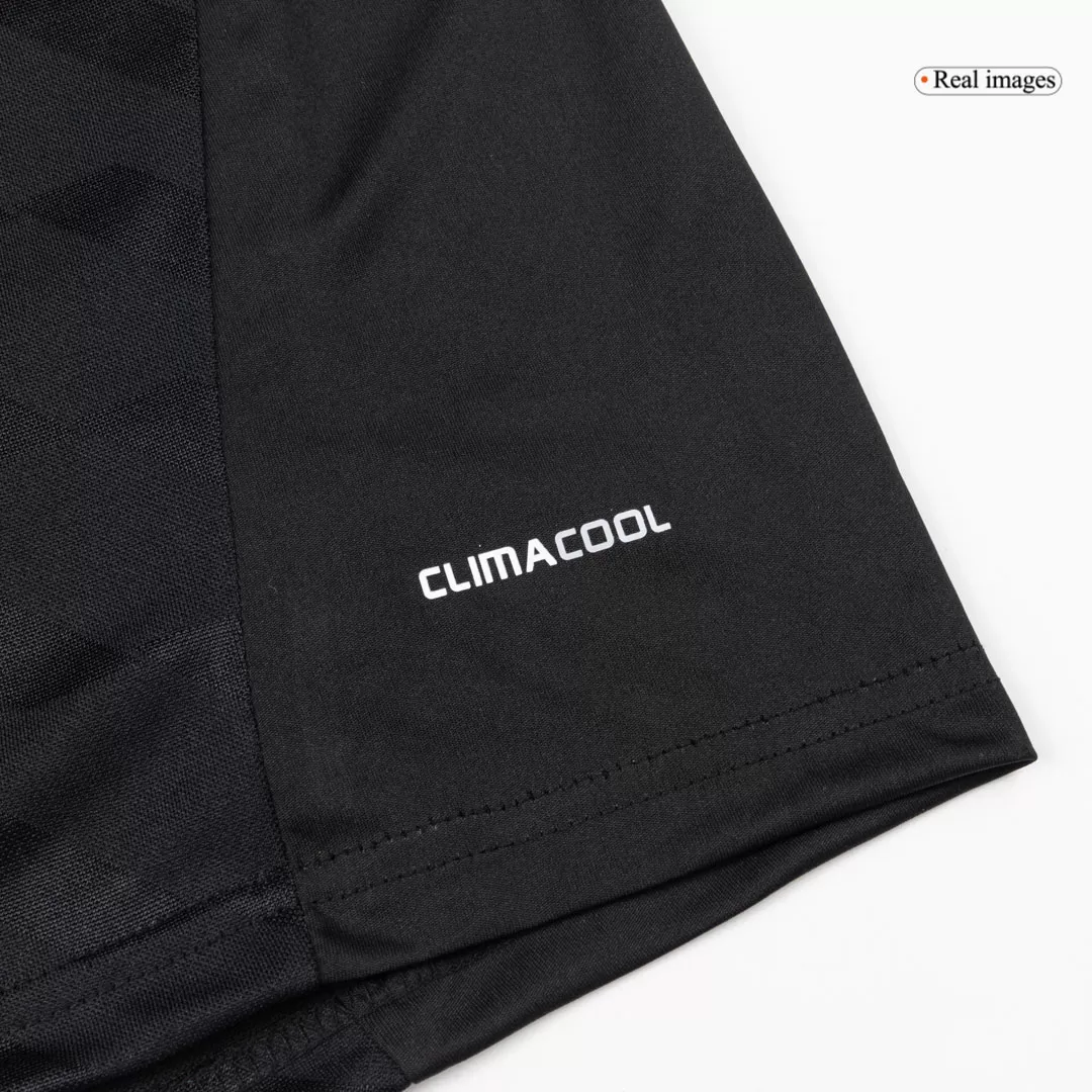 Retro Soccer Jersey Real Madrid Away Long Sleeve 2011/12 - Image 9