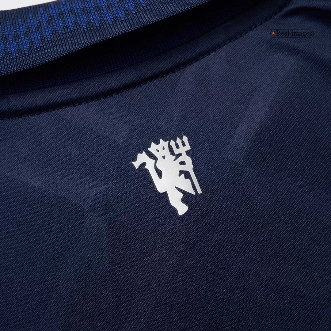 Women's Manchester United Away Jersey - Image 13