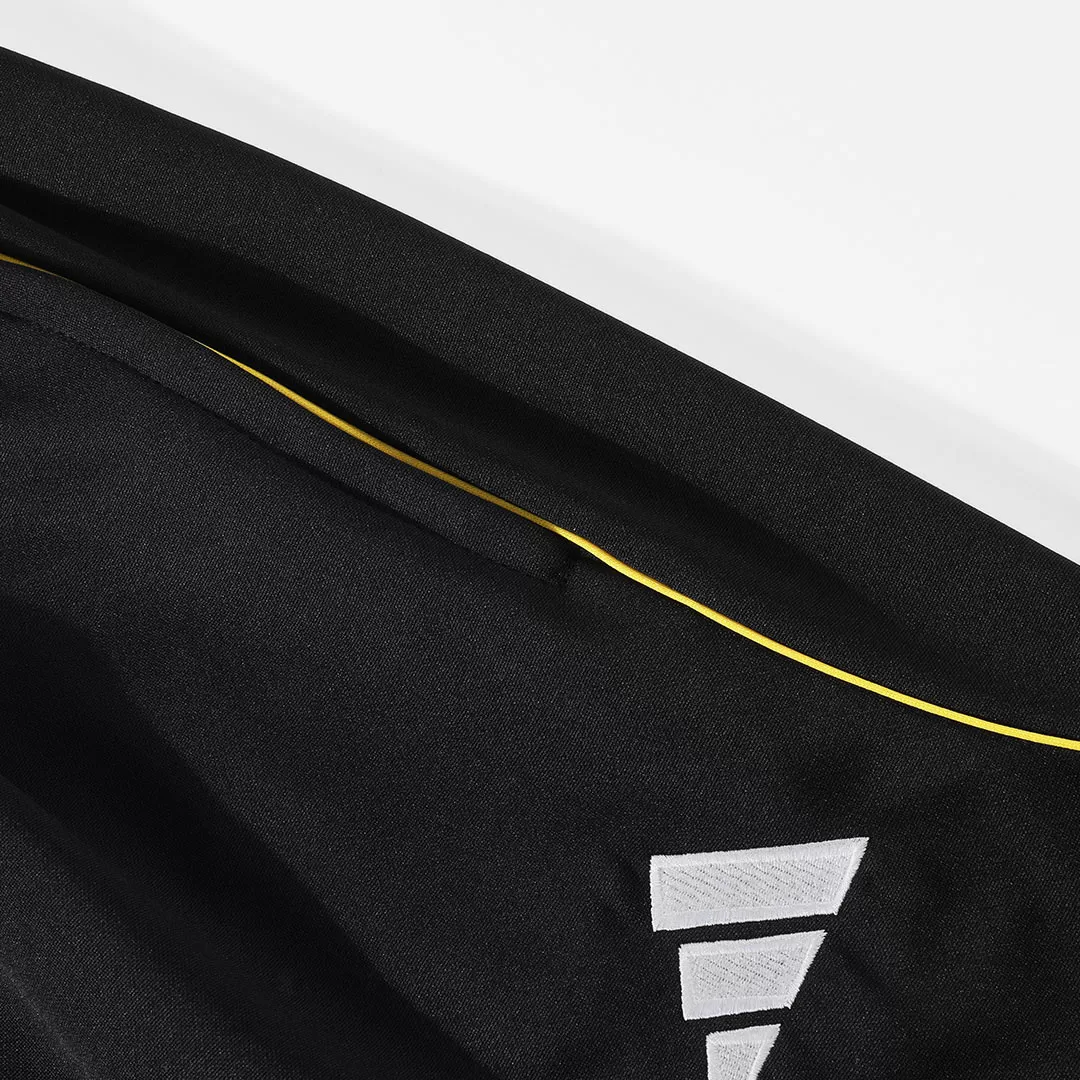 Real Madrid 1/4 Zip Tracksuit 2025/26 Kids Black - Image 21