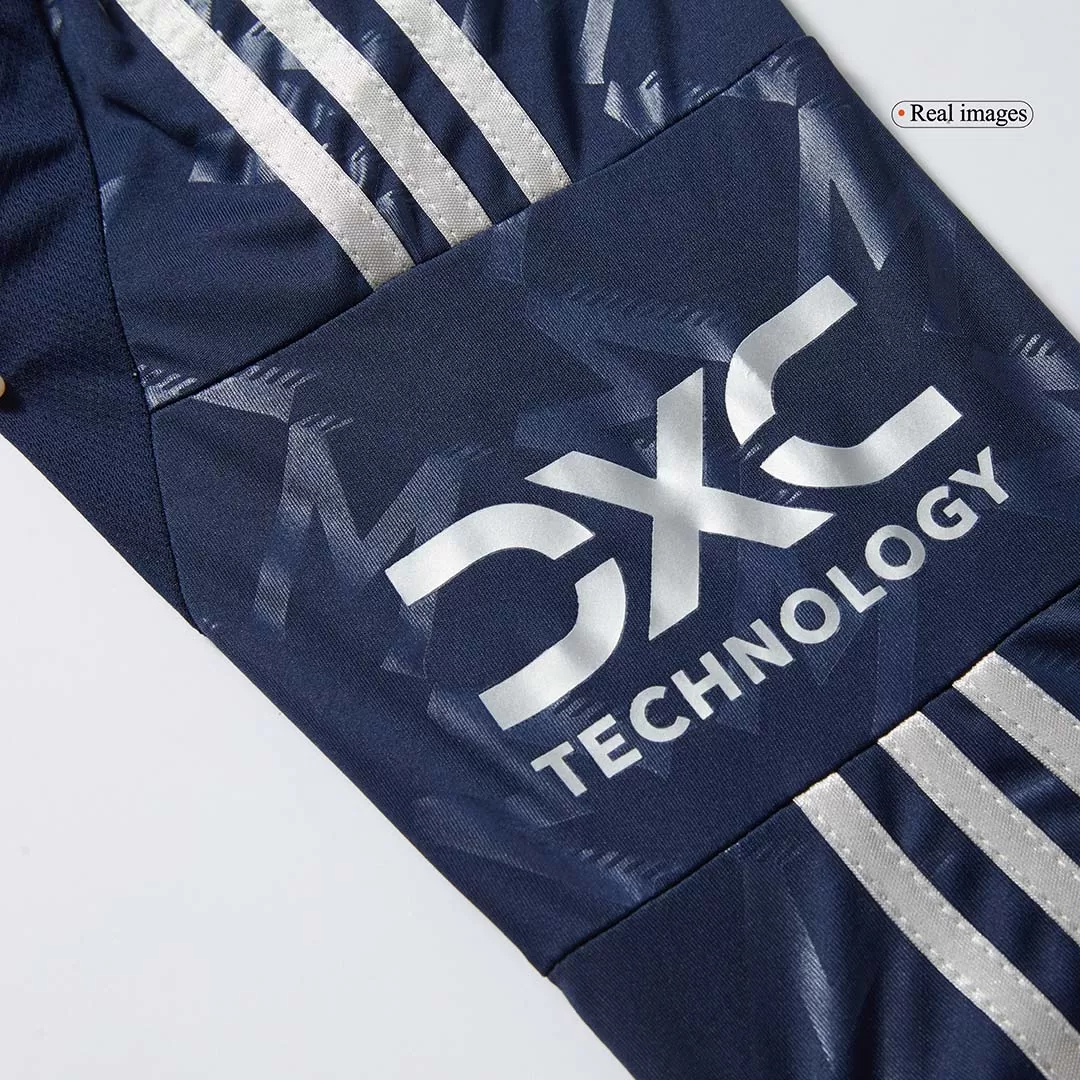 Manchester United Away Long Sleeve Jersey - Image 12