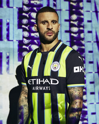 1723772869896855.jpg Man City 20242025 Away Kit.jpg