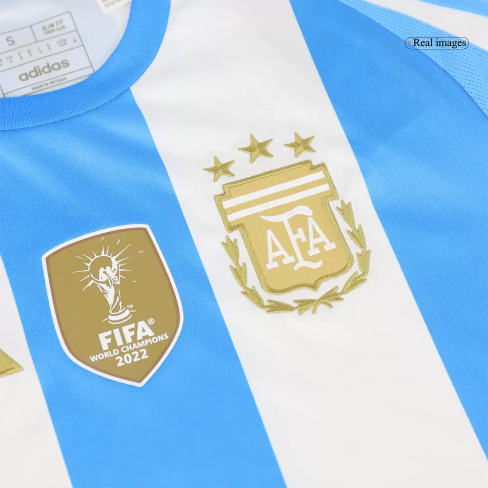 L.MARTÍNEZ #22 Argentina Home Soccer Jersey - Image 3