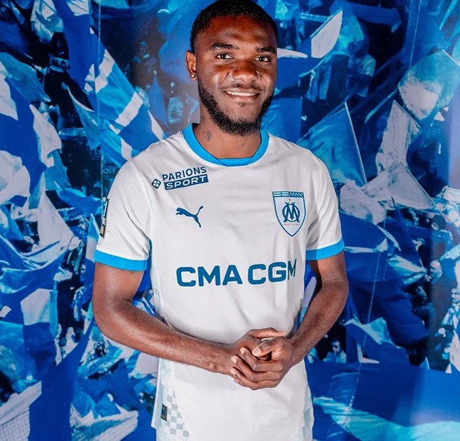 1723622752276094.jpg olympique_de_marseille_24_25_puma_home_kit.jpg