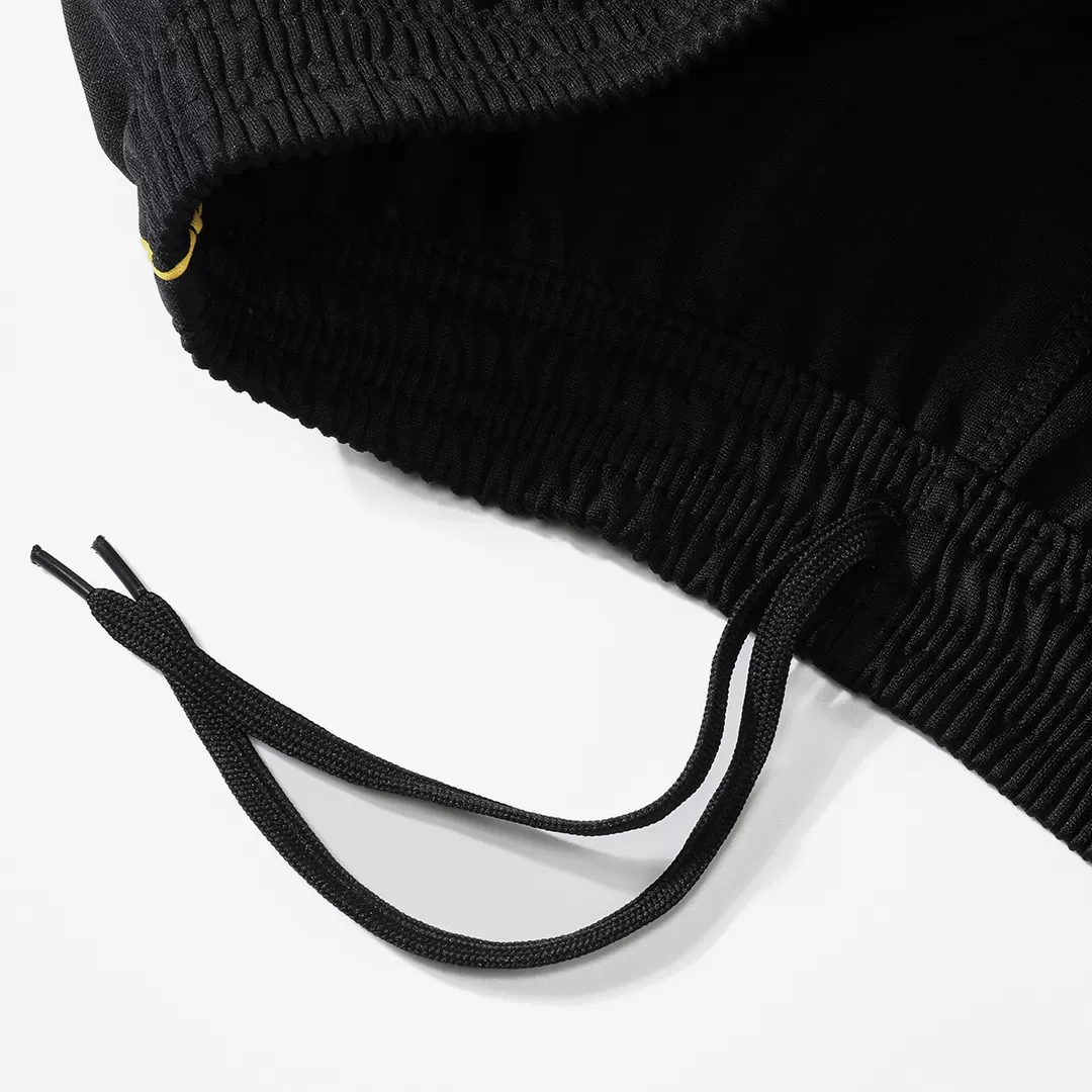 Real Madrid 1/4 Zip Tracksuit 2025/26 Kids Black - Image 15