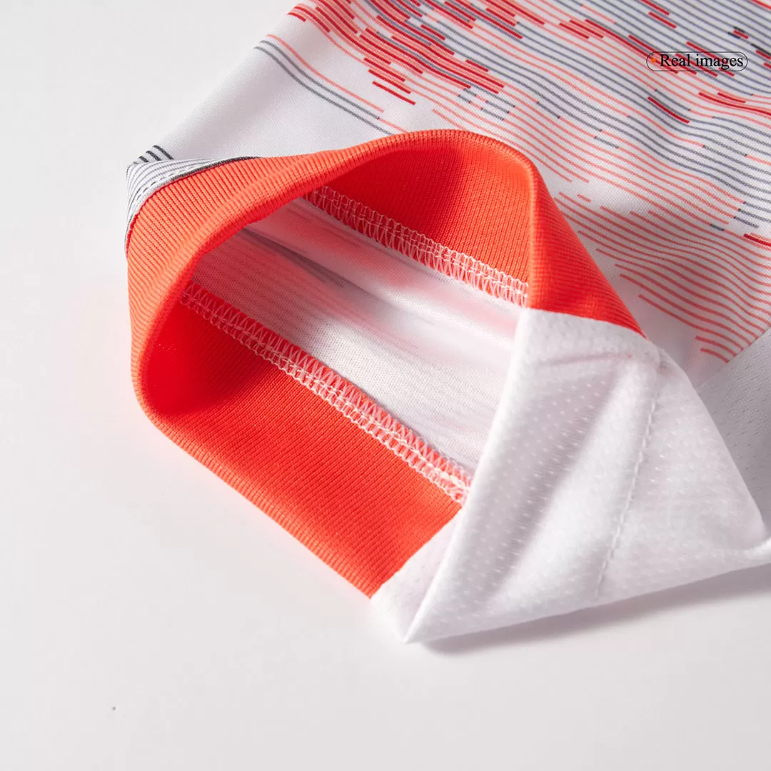 KANE #9 Bayern Munich Away Soccer Jersey 2025/26 - Image 12